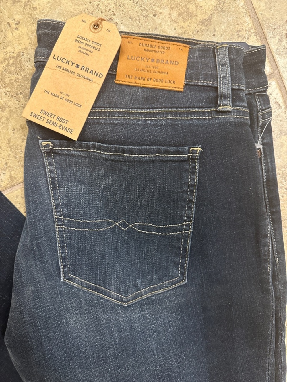 LUCKY Brand SWEET BOOT Indigo Bootcut Jeans Womens 14 / 32 NWT